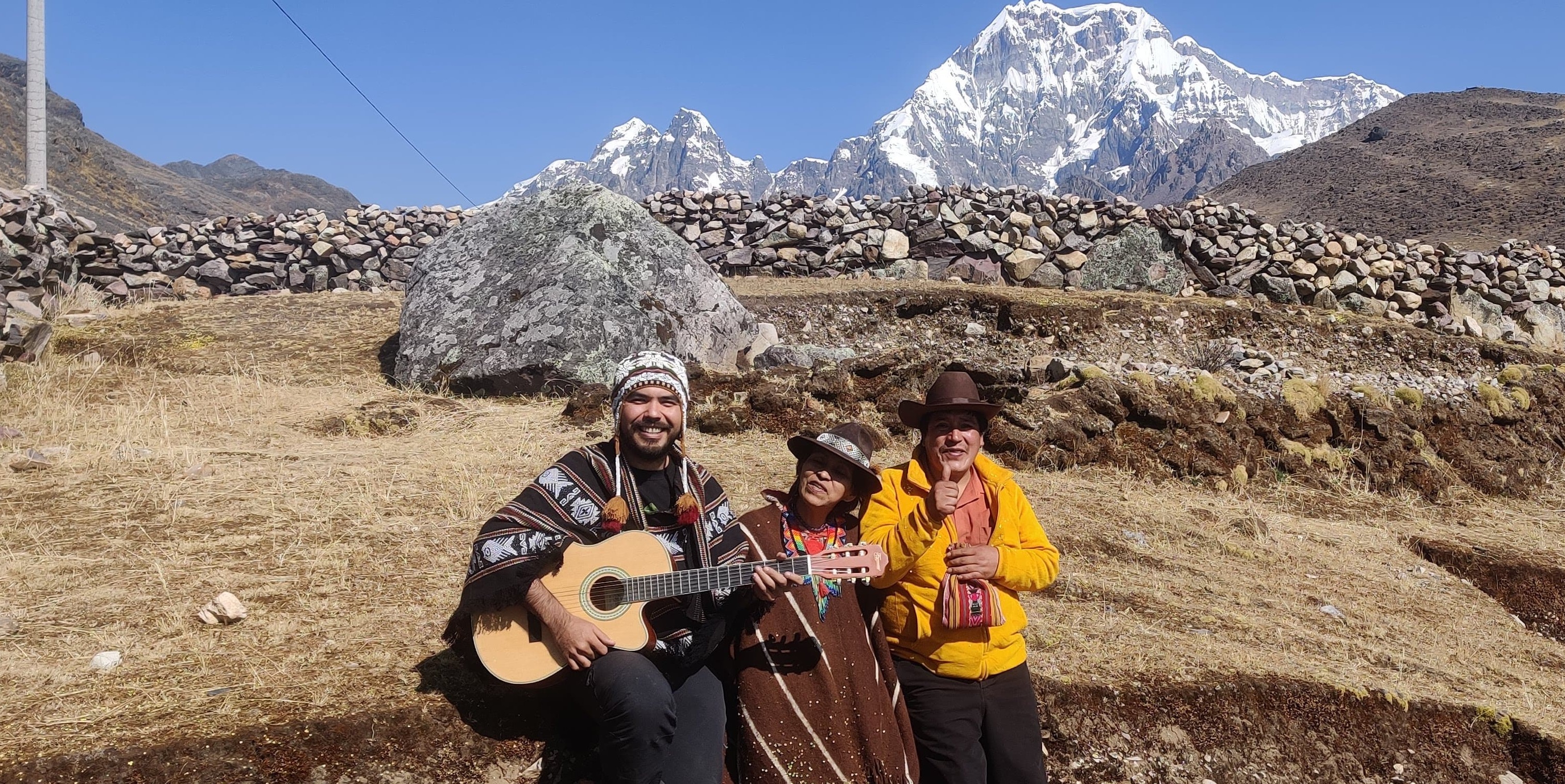 Rocko Cruz - Comunidad